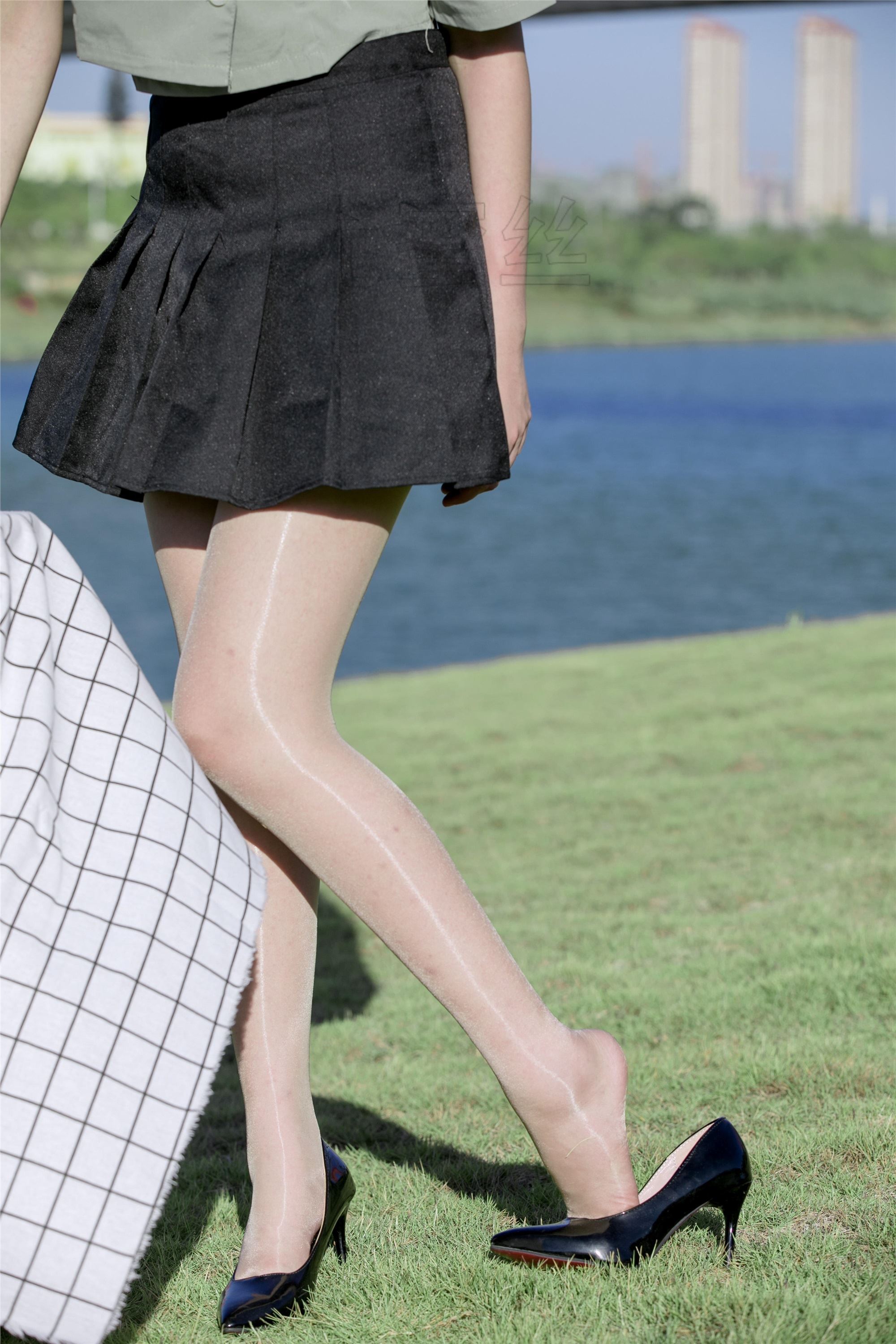 尤蜜丝 穿搭写真 NO.003